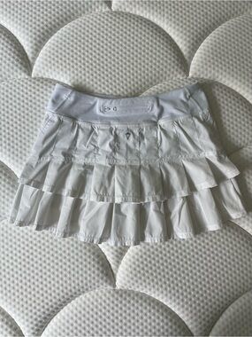 Ivivva Set the Pace Skort in White